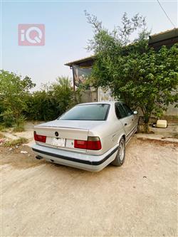 بی ئێم دەبڵیو سیریەس 5